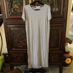 Pull & Bear Black White Midi Tee Dress